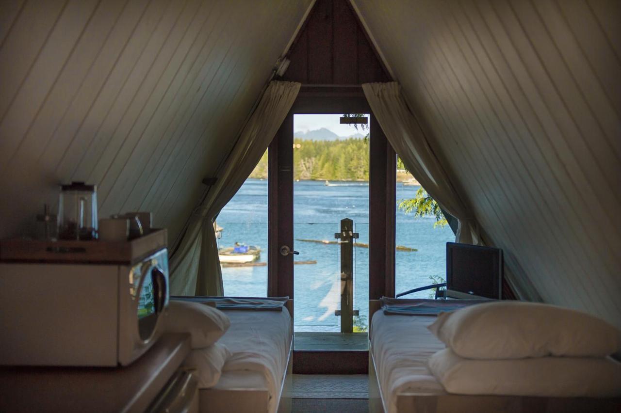 The Shoreline Tofino Bagian luar foto